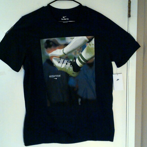 NEW NIKE LEBRON JAMES "Saquon Barkley Tee" MEN'S BLACK T-SHIRT LARGE IM6781-010 - Picture 9 of 9